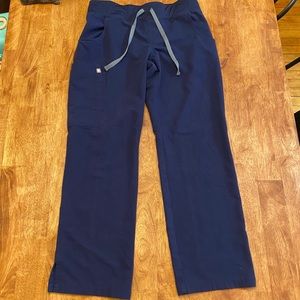 Figs Scrub Bottoms size small petite